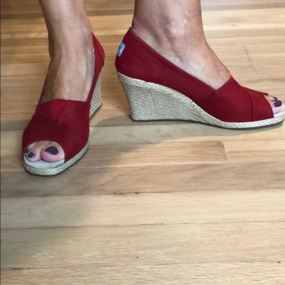 Toms Red Canvas Wedges